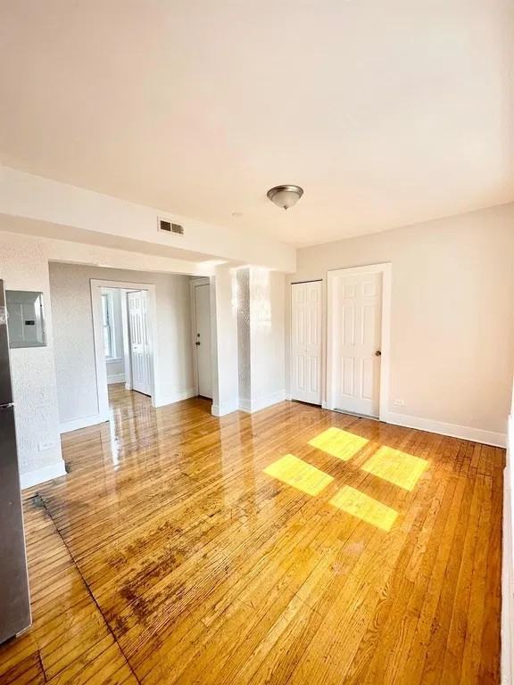 1235 N Karlov Ave #2 - Photo 3 of 6