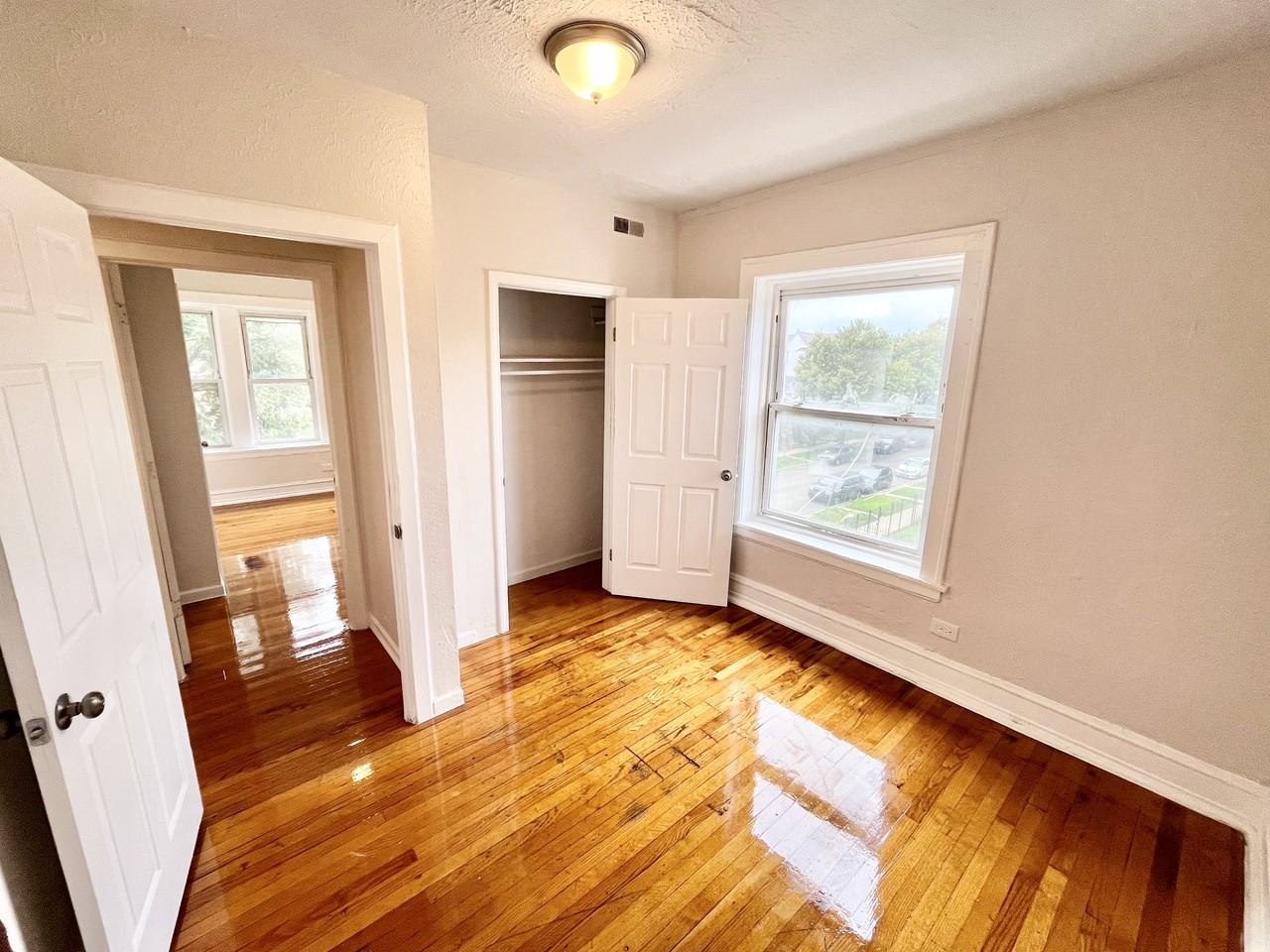 4058 W Crystal St #3 - Photo 4 of 7