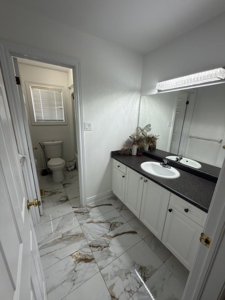 1068 Silverdale Road - Photo 4 of 7