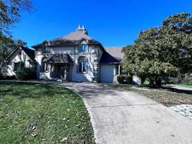 2065 Old Falls Dr - Photo 1 of 1