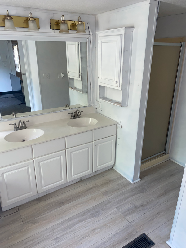 2146 Rutledge Rd - Photo 4 of 6