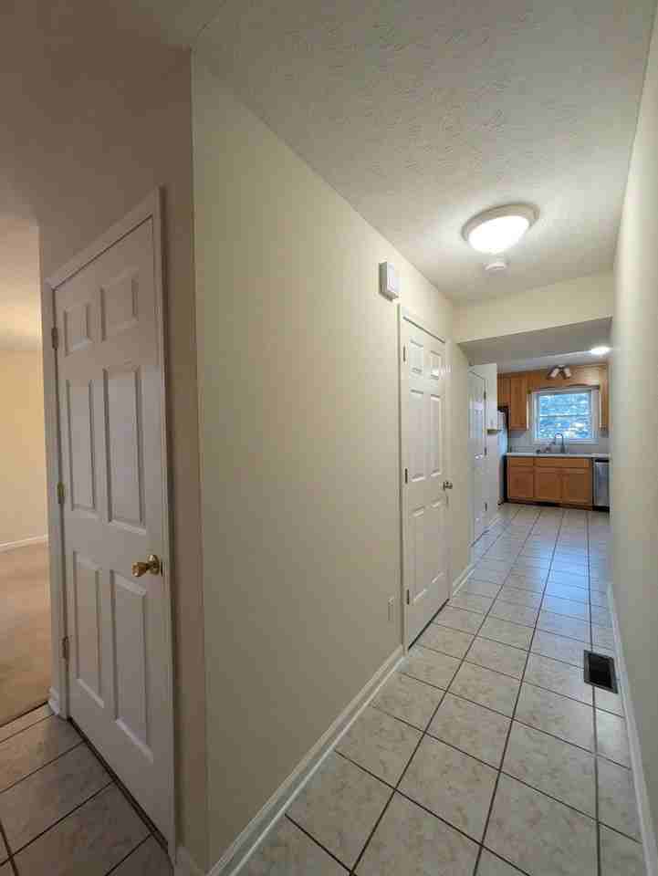 600 Republic Rd - Photo 2 of 27