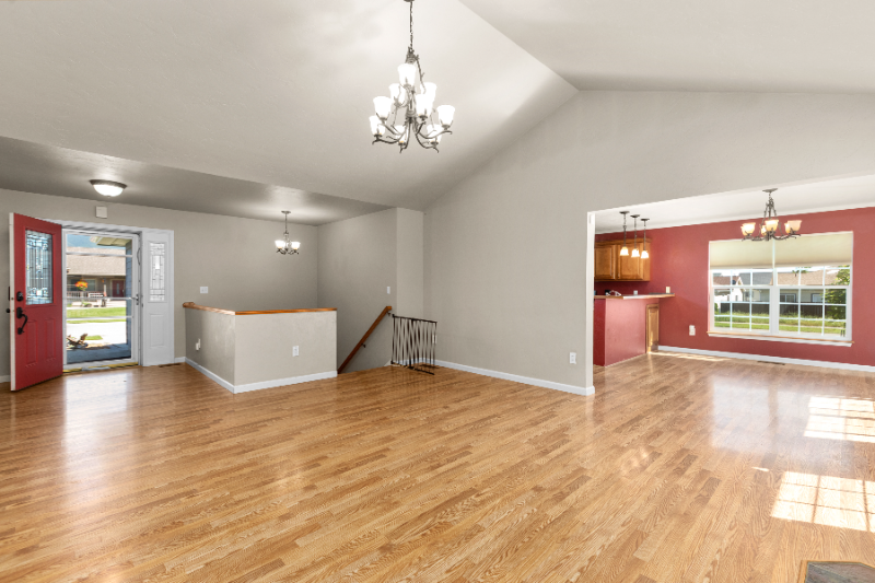 1248 16th Ave W - Photo 3 of 34