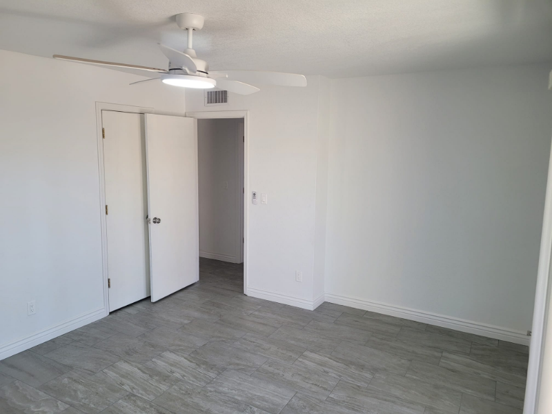 14036 N Cameo Dr #2 - Photo 4 of 42