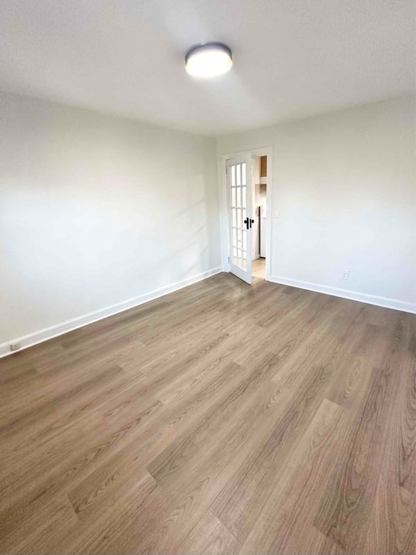 75 Willowdale Ave #3 - Photo 7 of 9