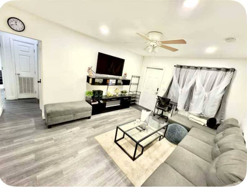 6144 Sw 30th St #W - Photo 4 of 13