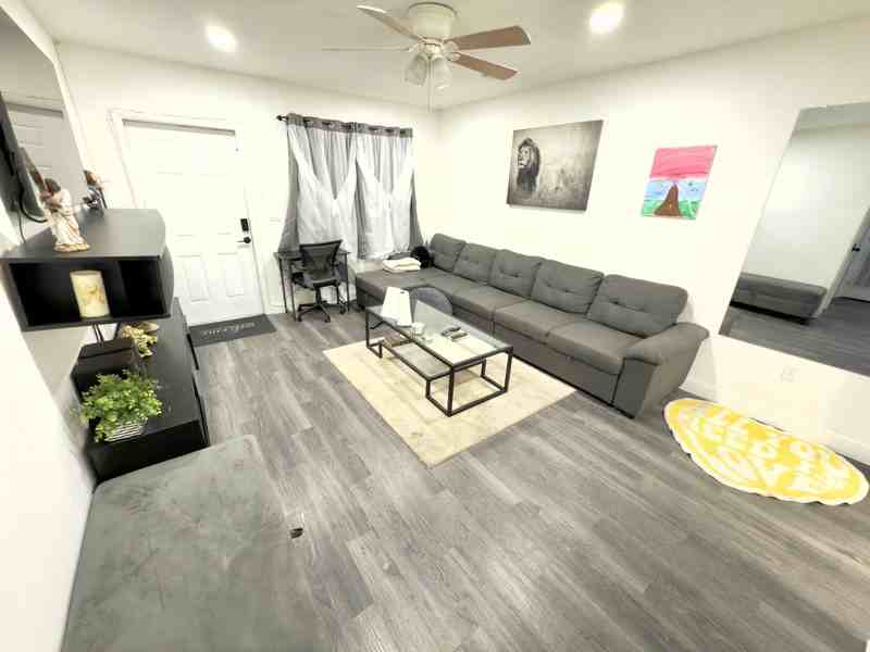 6144 Sw 30th St #W - Photo 5 of 13