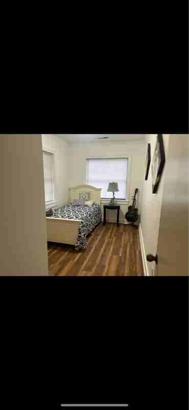 437 W Lee Ave - Photo 7 of 11