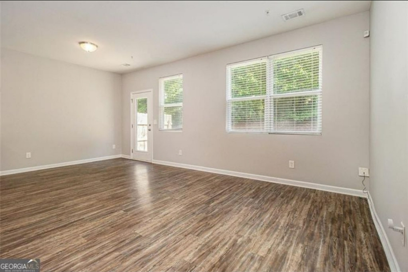 1881 Millstream Holw - Photo 5 of 20