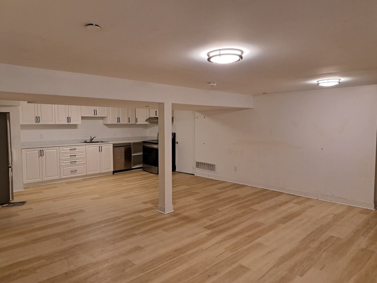 1259 Algonquin Boulevard - Photo 3 of 10