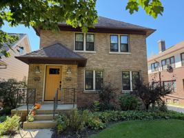 featured image of 1907 E Wood Pl #1907