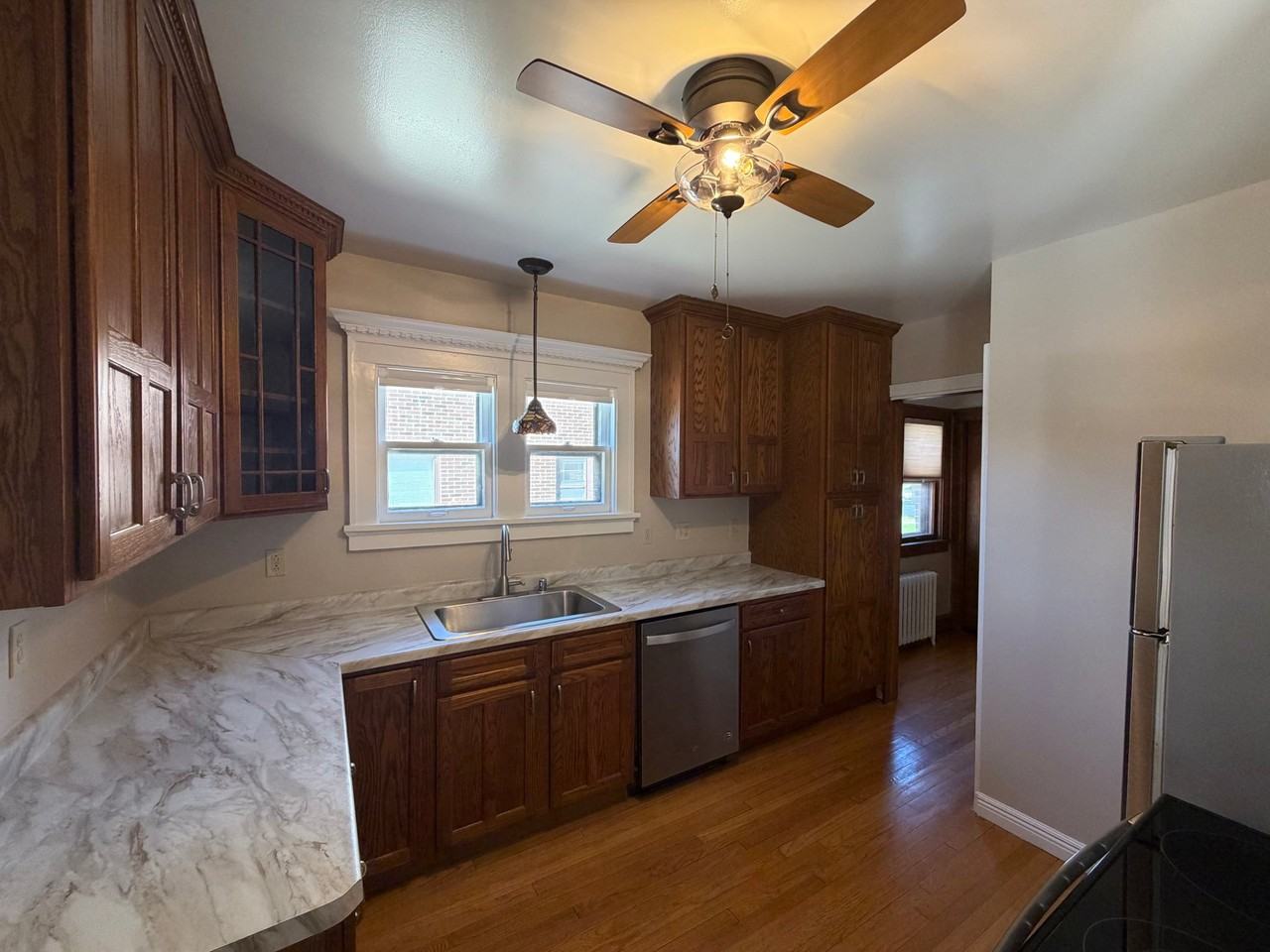 1907 E Wood Pl #1907 - Photo 4 of 11