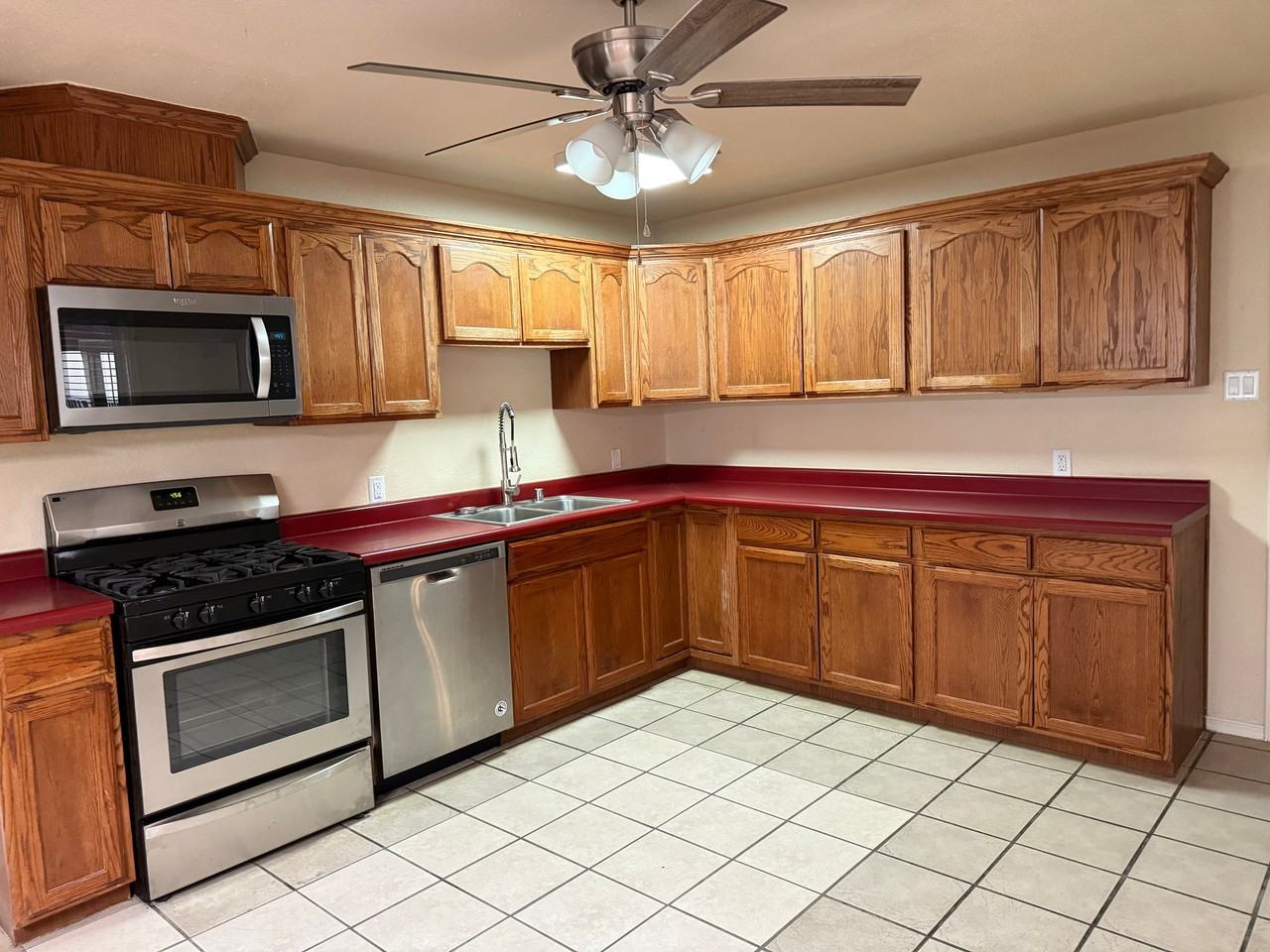 9289 Leonardo Ave - Photo 4 of 13