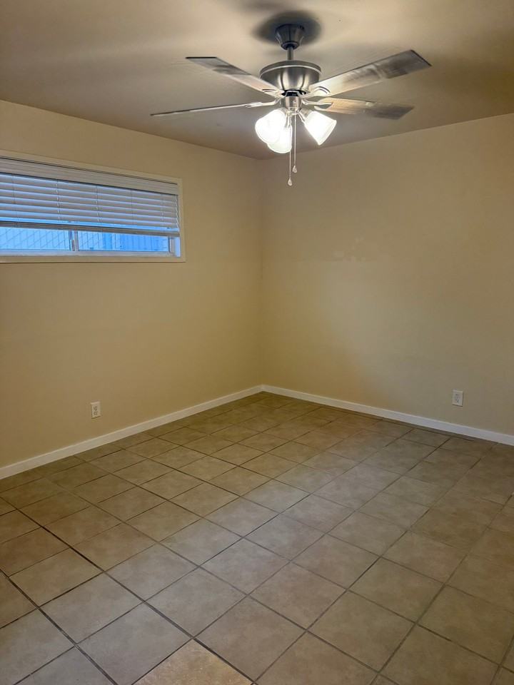 9289 Leonardo Ave - Photo 7 of 13