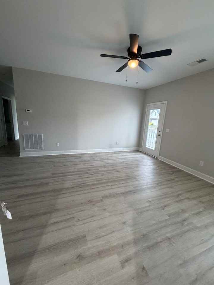 308 308 Hillview Mills - 114-308 Hillview Mills, #114 - Photo 4 of 17