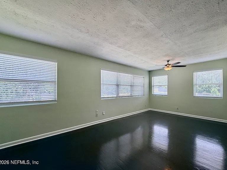 2542 Spring Park Rd #2542 - Photo 4 of 18