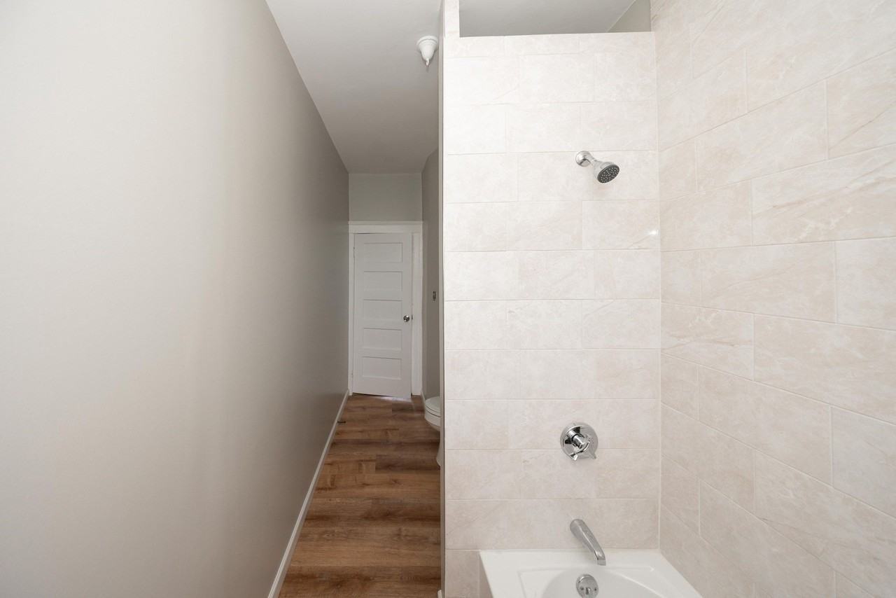 38 Everard St #1 - Photo 5 of 12
