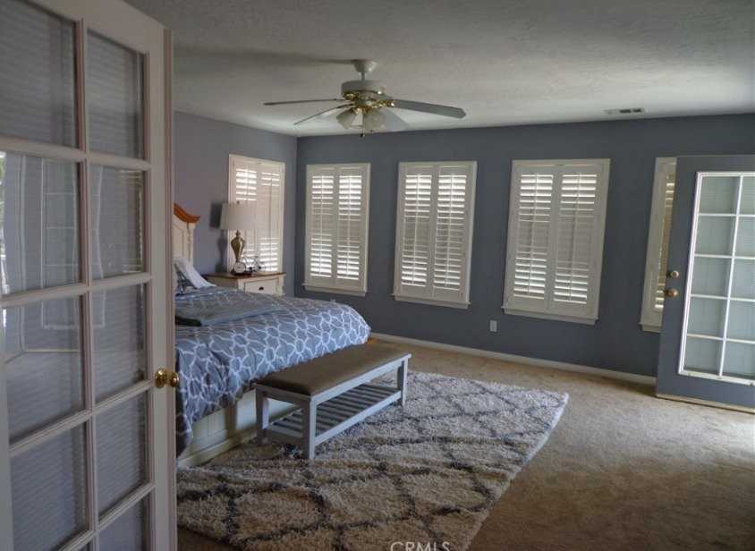 26223 Fleet Ln - Photo 7 of 10