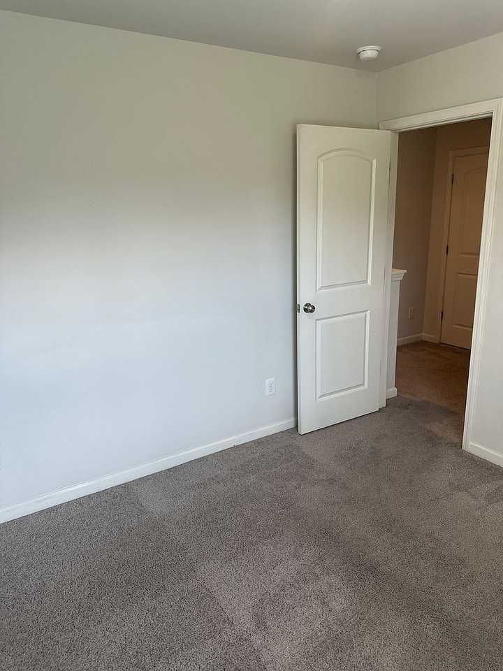 728 Quail Ln - Photo 6 of 20