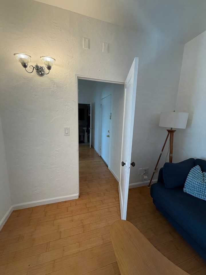 1955 Chestnut St #204 - Photo 3 of 16