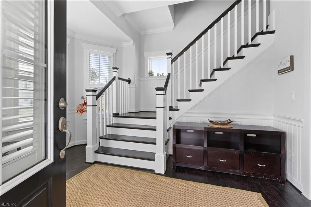 1925 Flintshire Dr - Photo 2 of 20