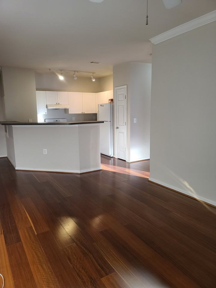 11371 Aristotle Dr #313 - Photo 3 of 7