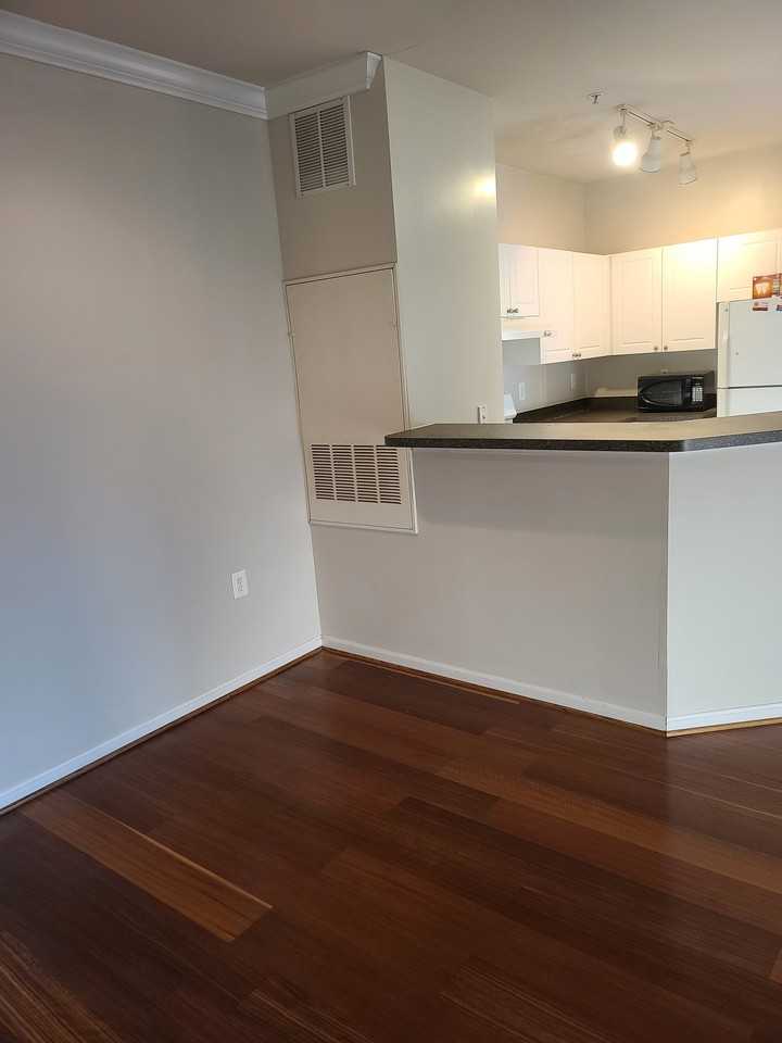 11371 Aristotle Dr #313 - Photo 7 of 7