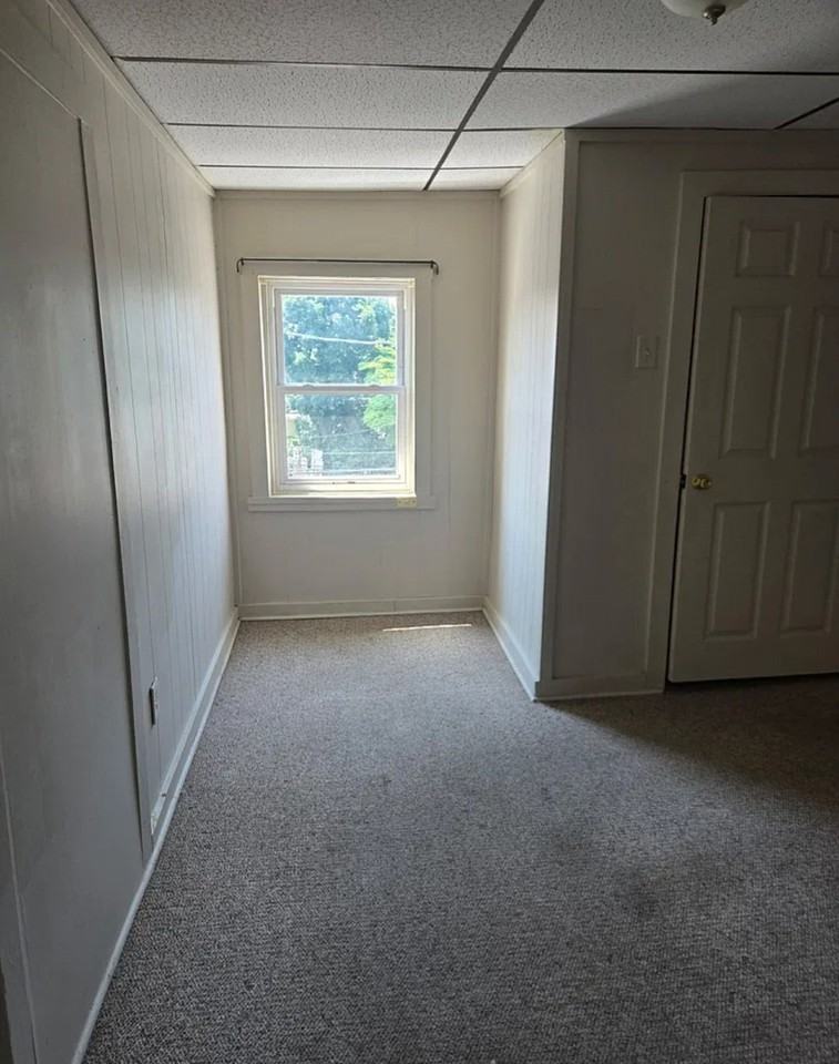 1015 Lehman St #D - Photo 5 of 8