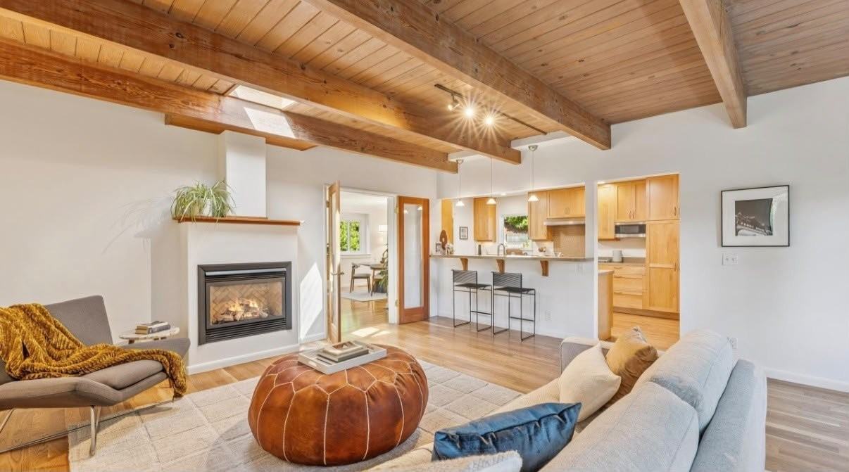 66 Arlington Ct - Photo 3 of 16