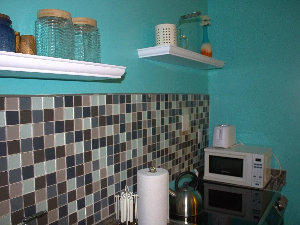 327 Benrud St - Photo 3 of 6
