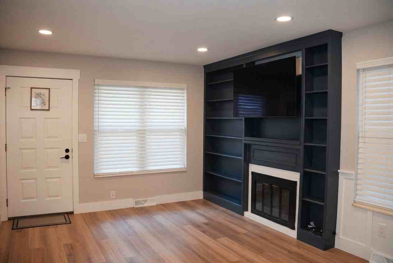 1531 S Owens St #21 - Photo 4 of 20