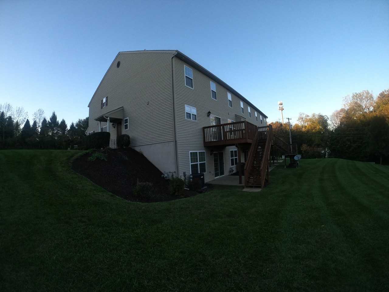 207 Wooley Hollow Ct - Photo 3 of 20