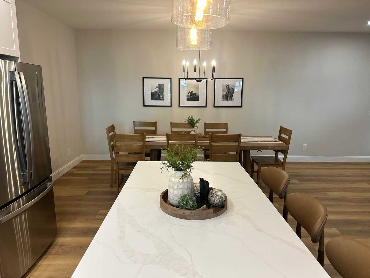 139 Elm St - Photo 6 of 10