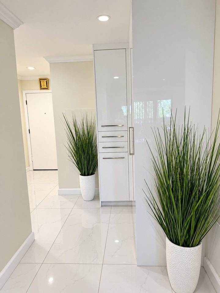 635 E Elmwood Ave #106 - Photo 2 of 14