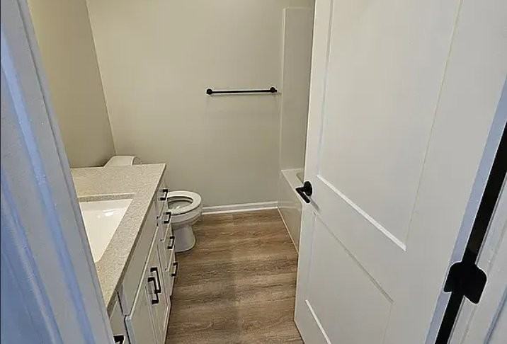 923 N 90th St - Photo 3 of 5