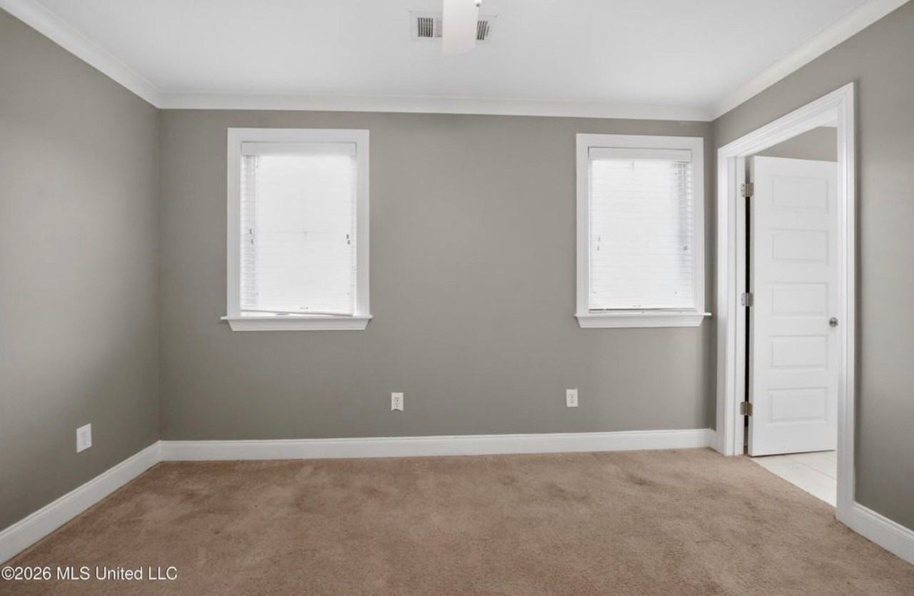 3513 N State St - Photo 6 of 21