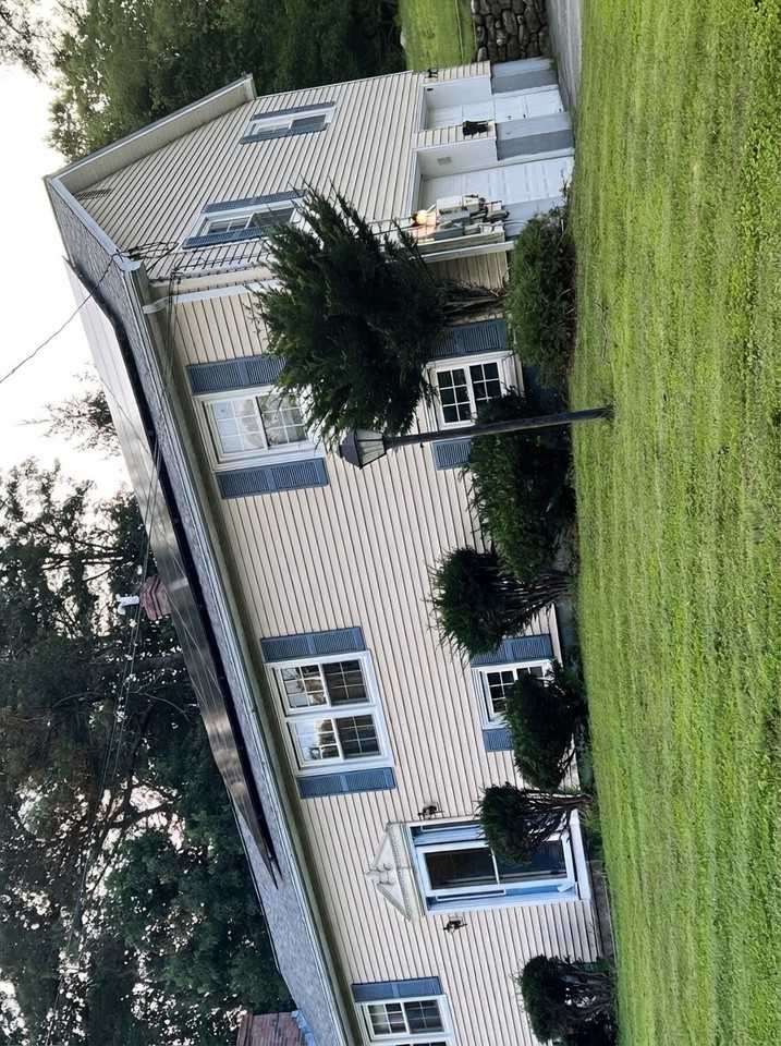 7 Delaney Ave - Photo 6 of 9