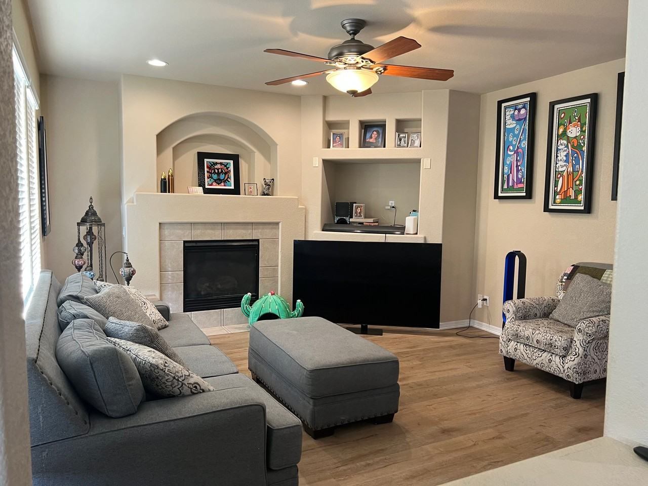 12744 Angelina Dr - Photo 2 of 8