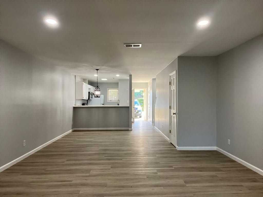 1830 Fairway Ridge Dr #6G - Photo 6 of 16