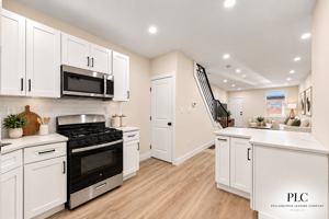featured image of 6026 Media St