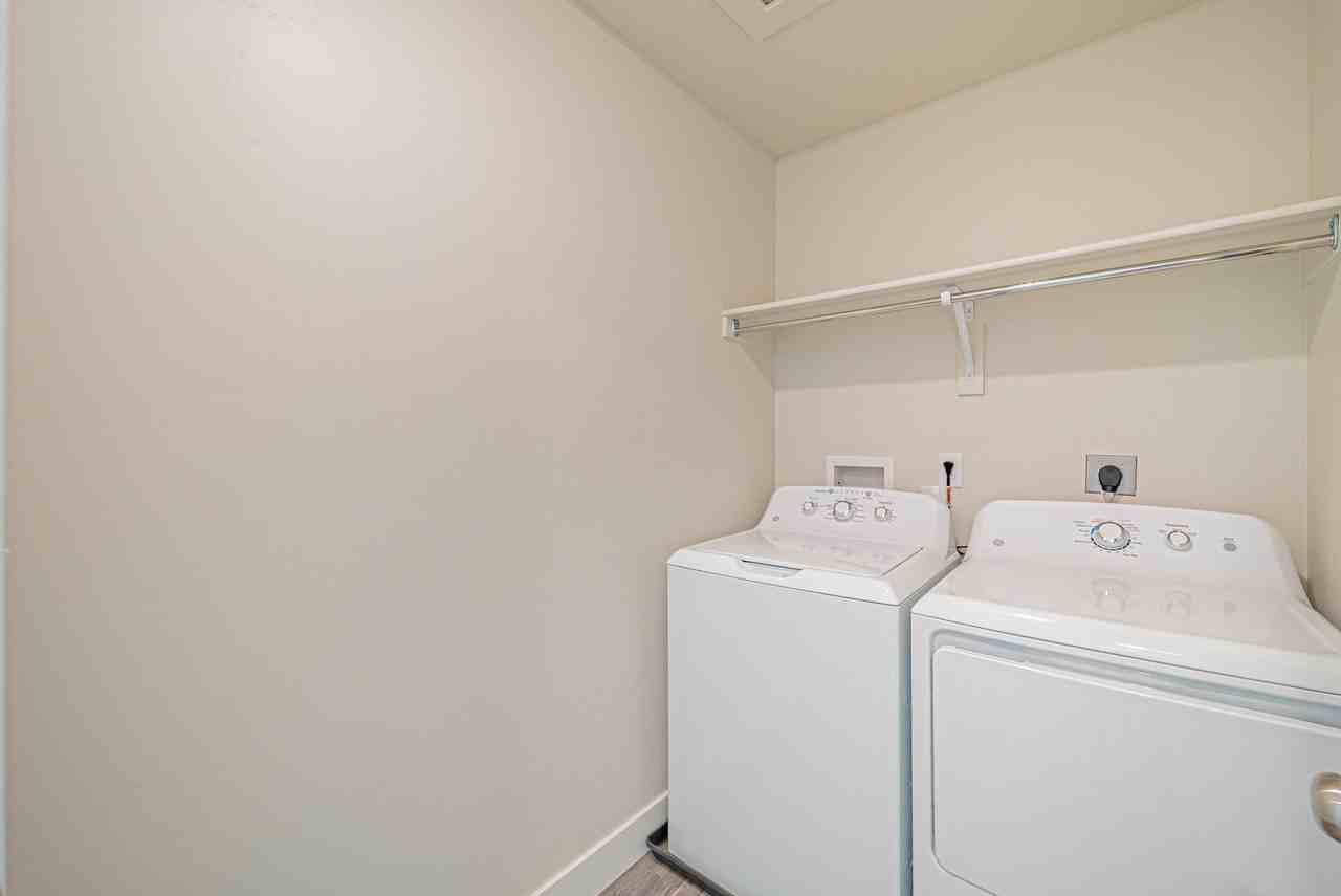 1453 Nw - Photo 6 of 17