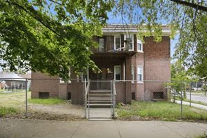 featured image of 1701 Evans St