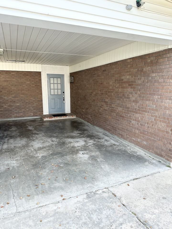 314 Brentwood Blvd #1 - Photo 4 of 10