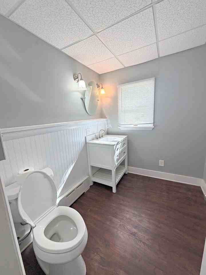 222 E Washington Ave #NA - Photo 4 of 19
