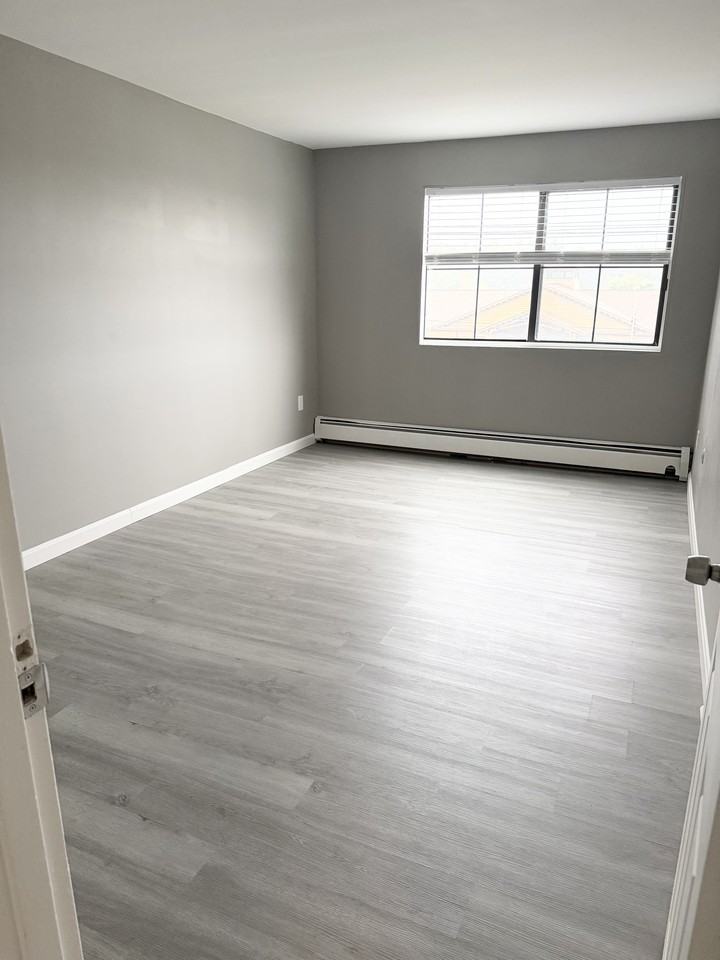 130 Mammoth Rd #25 - Photo 5 of 13