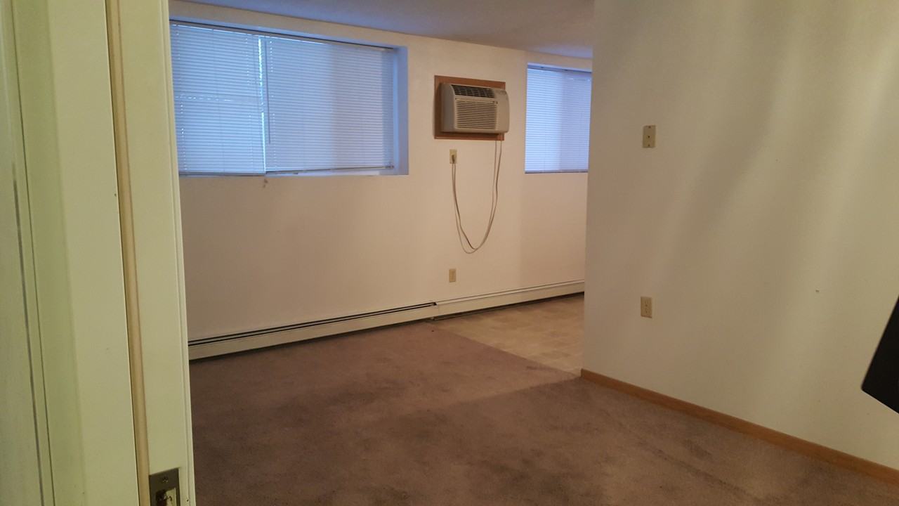 299 Dyer St #3 - Photo 5 of 9