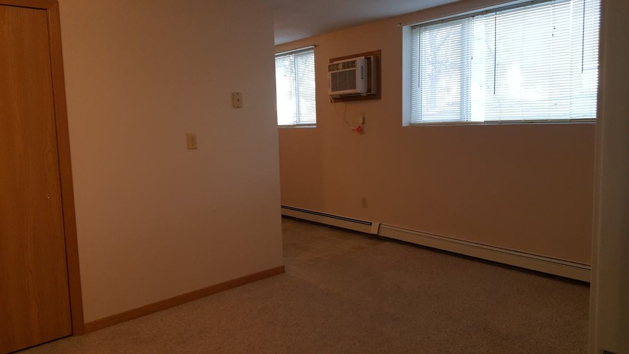 299 Dyer St #3 - Photo 6 of 9