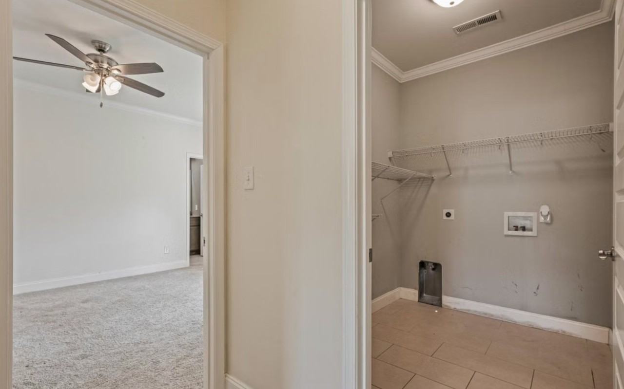 2000 Country Brook Ln #NA - Photo 5 of 28