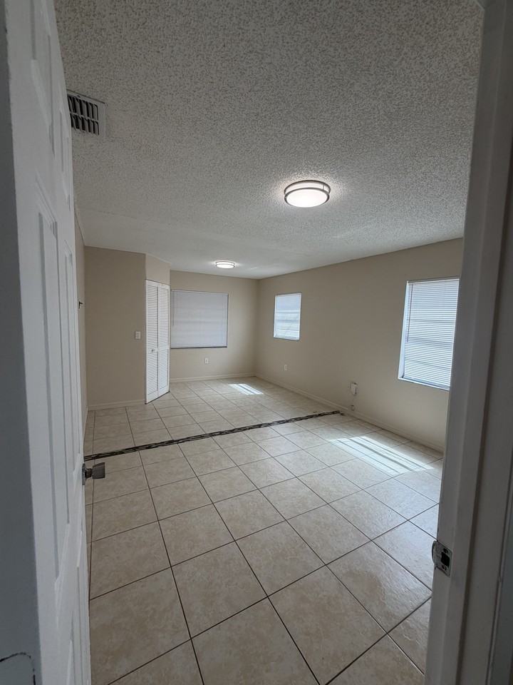 509 N 5th St #NA - Photo 7 of 11