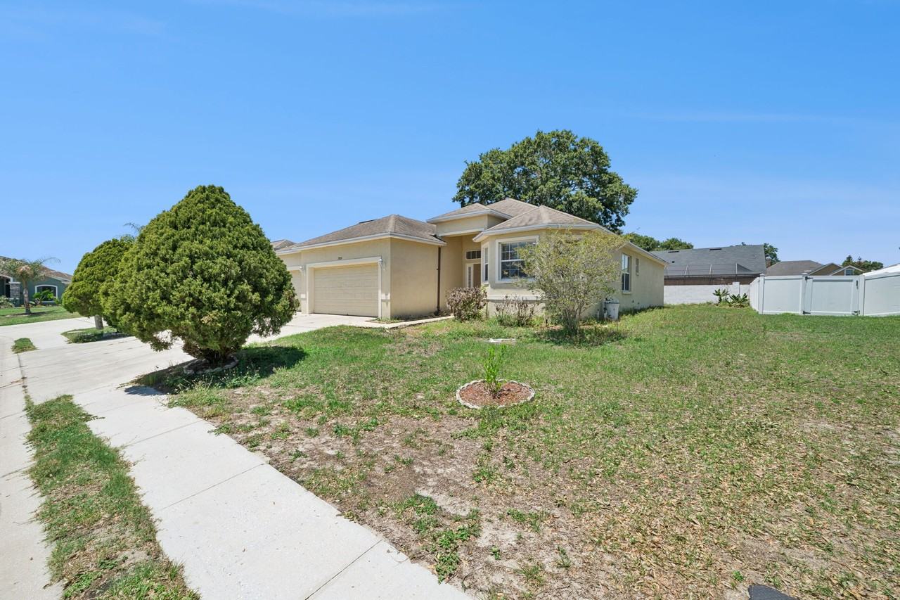 7055 Heatherbrook Dr #NA - Photo 5 of 48